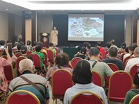 綿陽中旅行假日旅行社舉行胡楊林、南疆專列推薦會